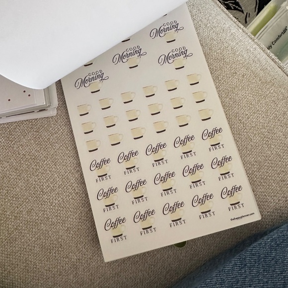 HAPPY PLANNER Bundle - Homebody Big Sticker book and Planner Paper - Partial - Picture 4 of 16